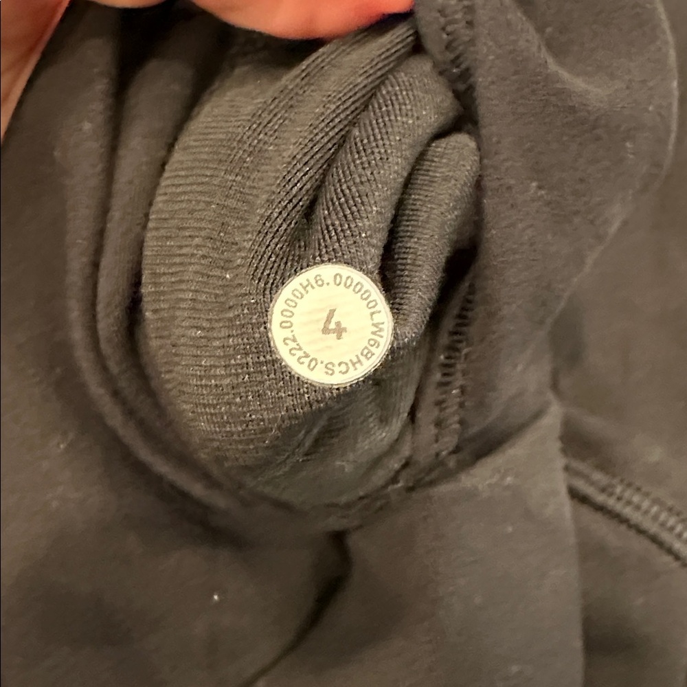 Lululemon align leggings size 4 black - Picture 3 of 3